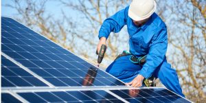 Installation Maintenance Panneaux Solaires Photovoltaïques à Puycornet
